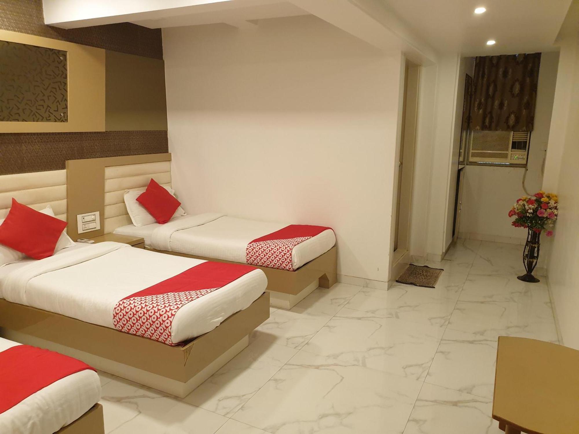 Hotel Gulf Мумбаи Экстерьер фото